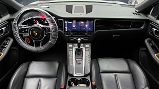 PORSCHE MACAN 2018