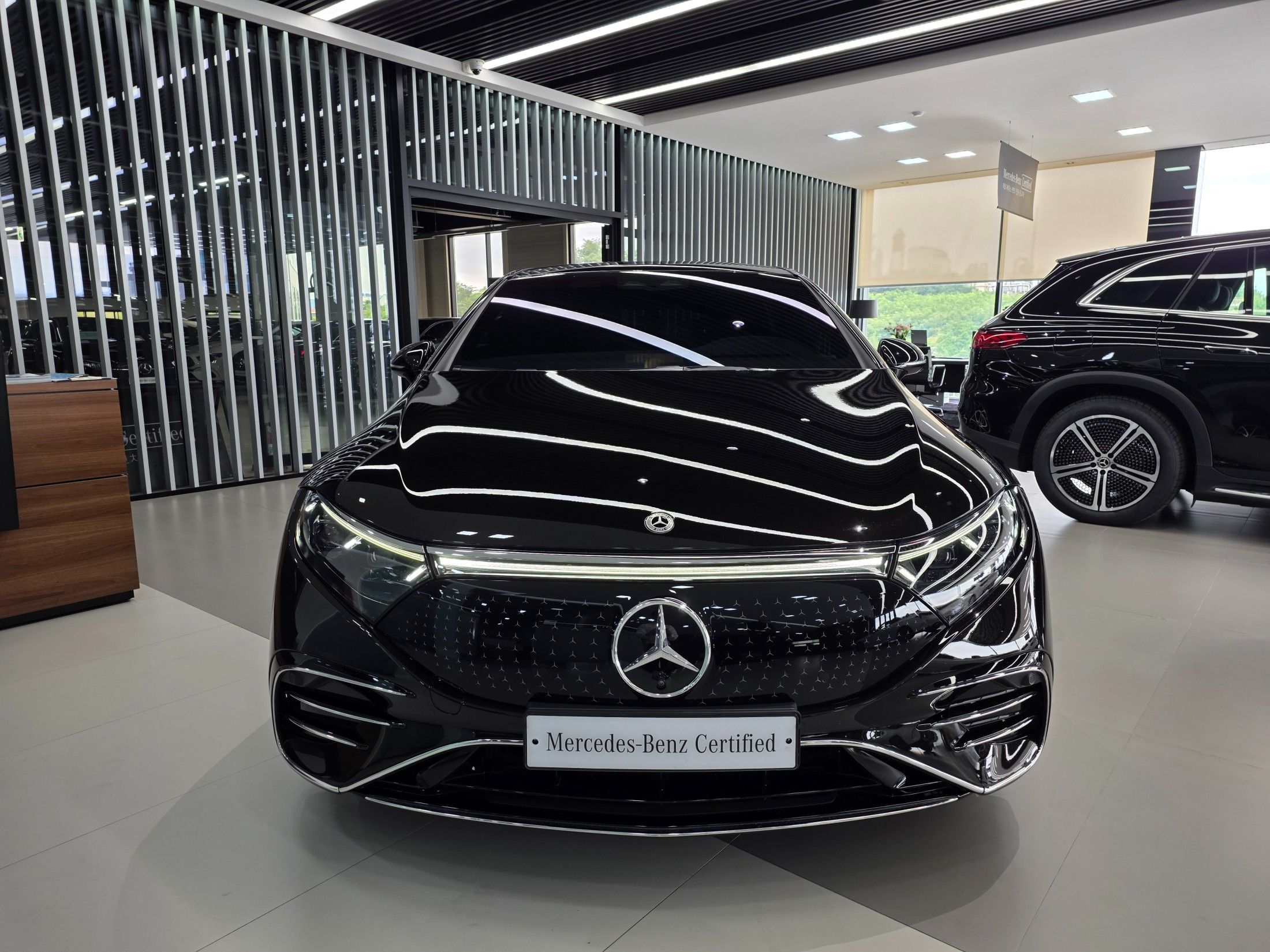 MERCEDES BENZ EQS V297 2021