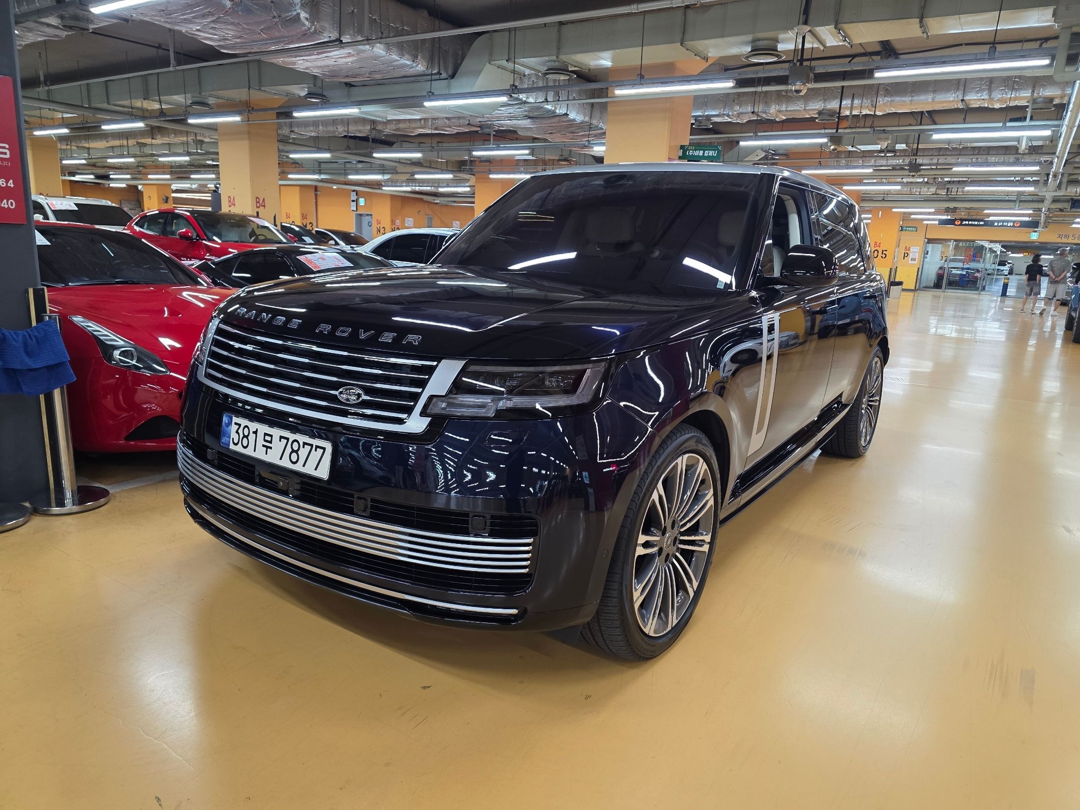 LAND ROVER RANGE ROVER 2023