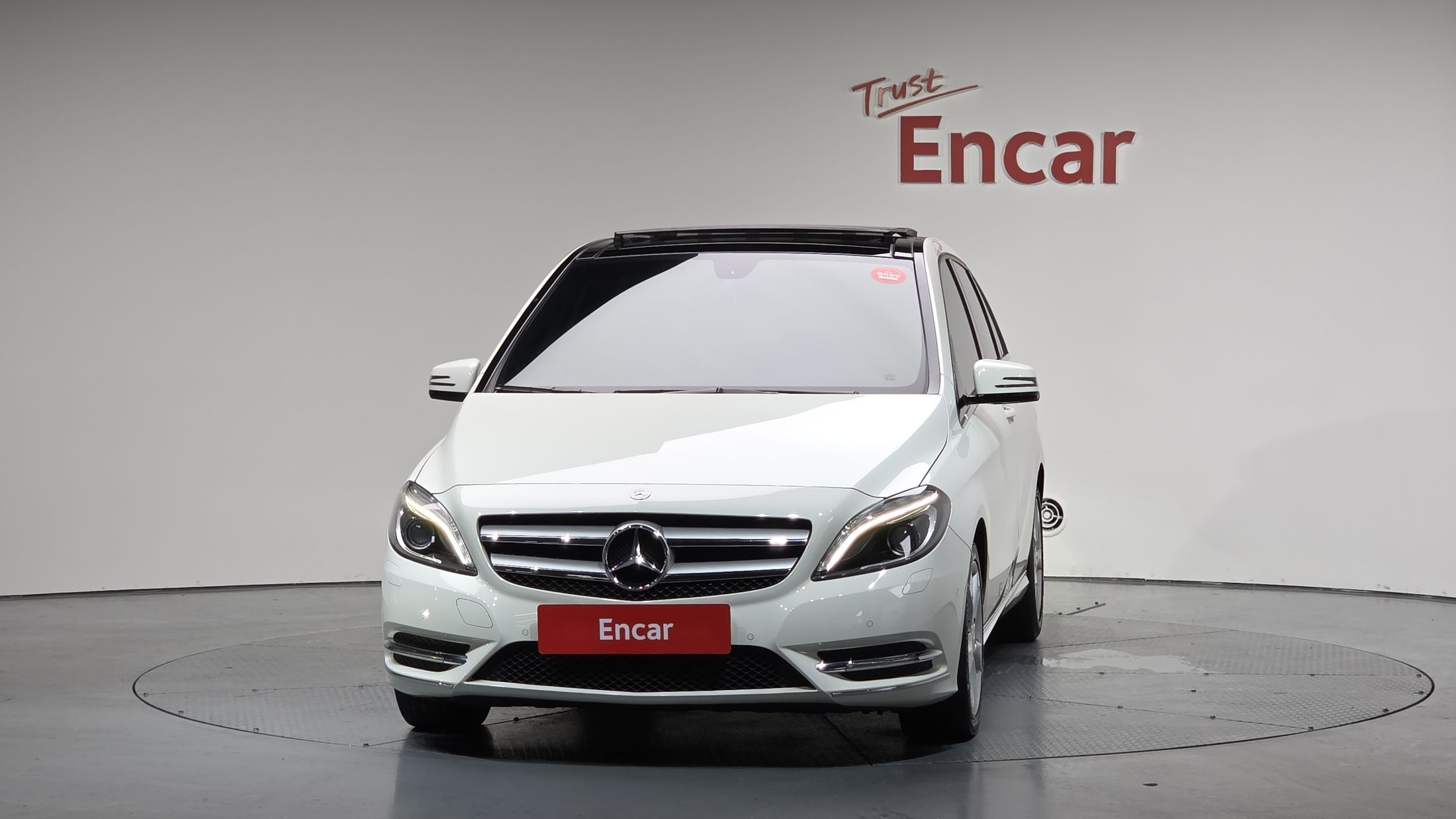 MERCEDES BENZ B-CLASS W246 2013