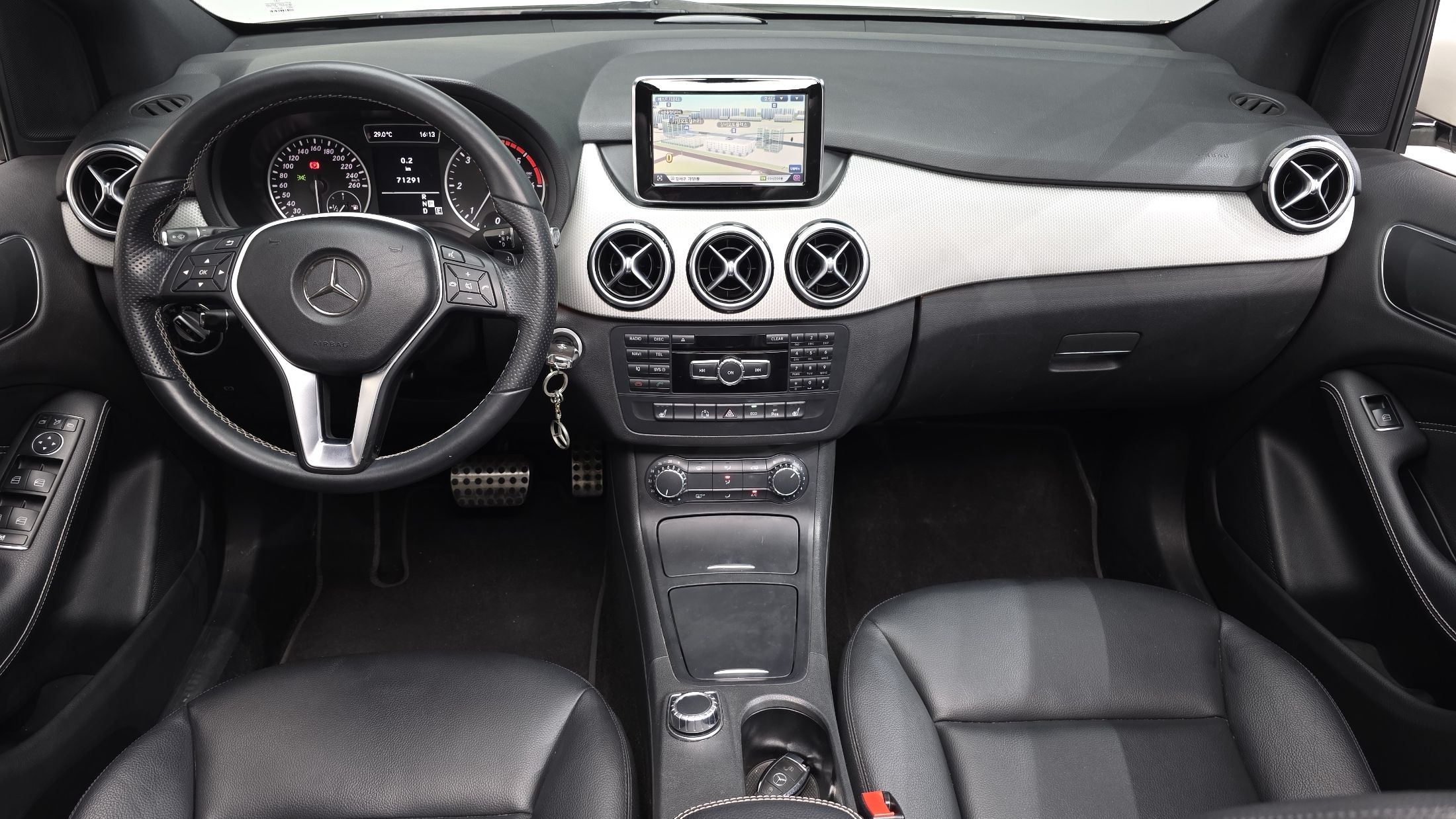 MERCEDES BENZ B-CLASS W246 2013