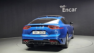 KIA STINGER 2019