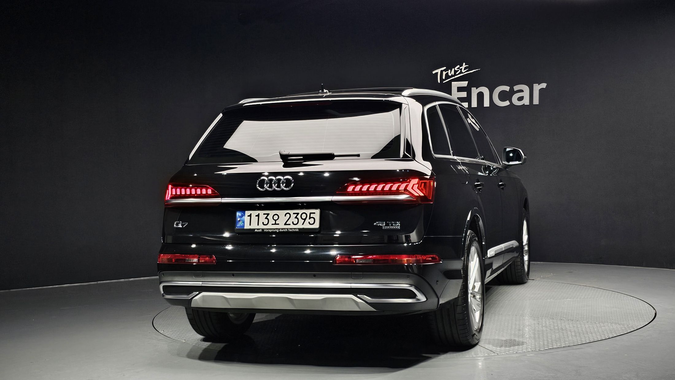 AUDI Q7 4M 2023