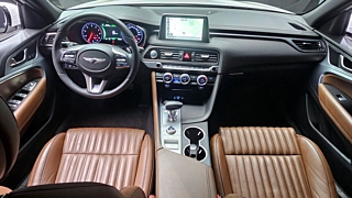GENESIS G70 2019