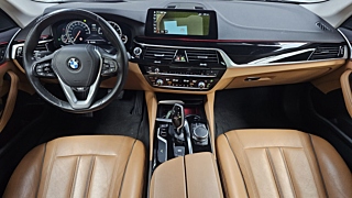 BMW 5-SERIES G30 2018