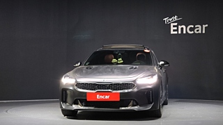 KIA STINGER 2017