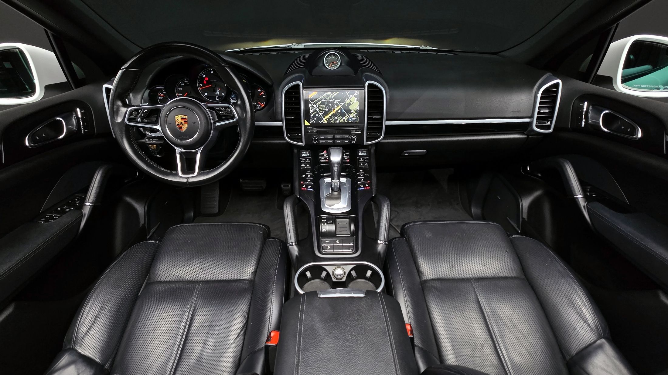 PORSCHE CAYENNE 2017