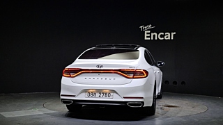 HYUNDAI GRANDEUR IG HYBRID 2017