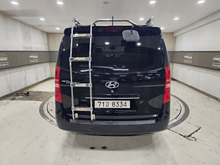 HYUNDAI STAREX GRAND 2017