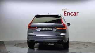 VOLVO XC60 2020