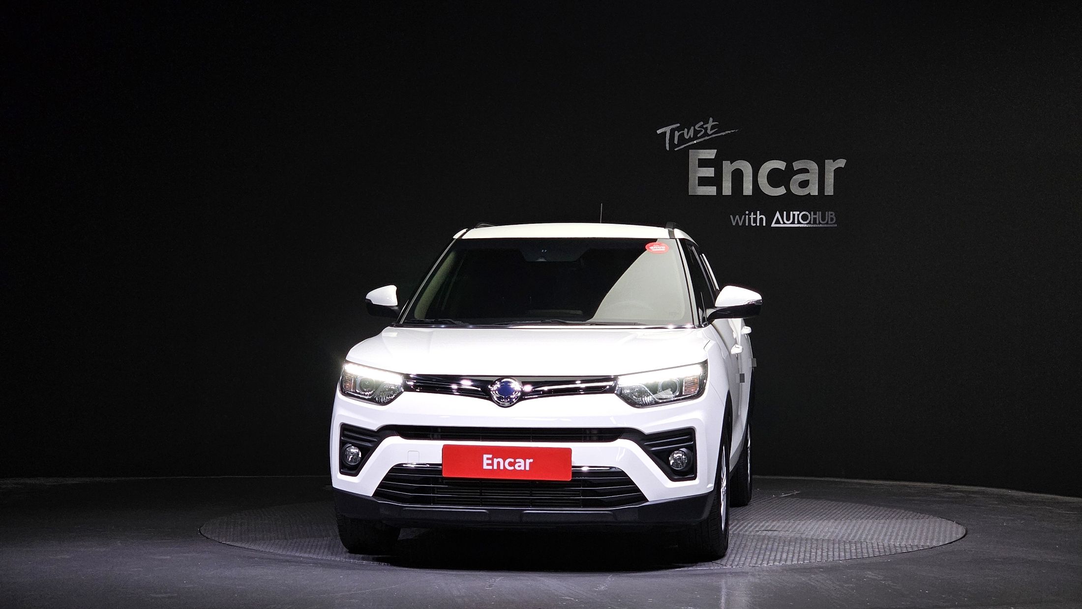 SSANGYONG TIVOLI VERY NEW 2020
