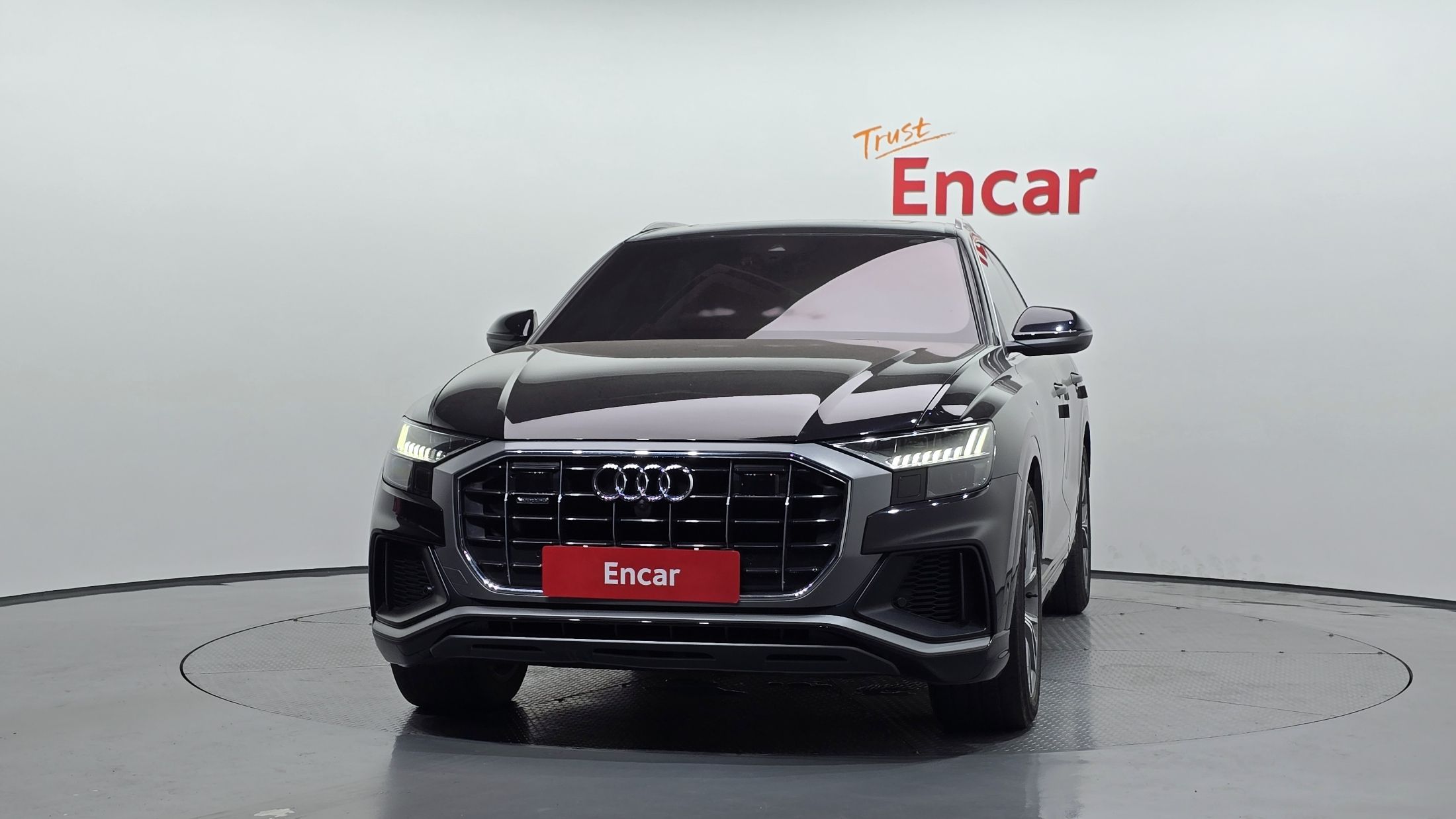 AUDI Q8 4M 2021