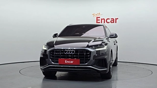 AUDI Q8 4M 2021