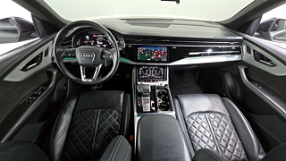 AUDI Q8 4M 2021