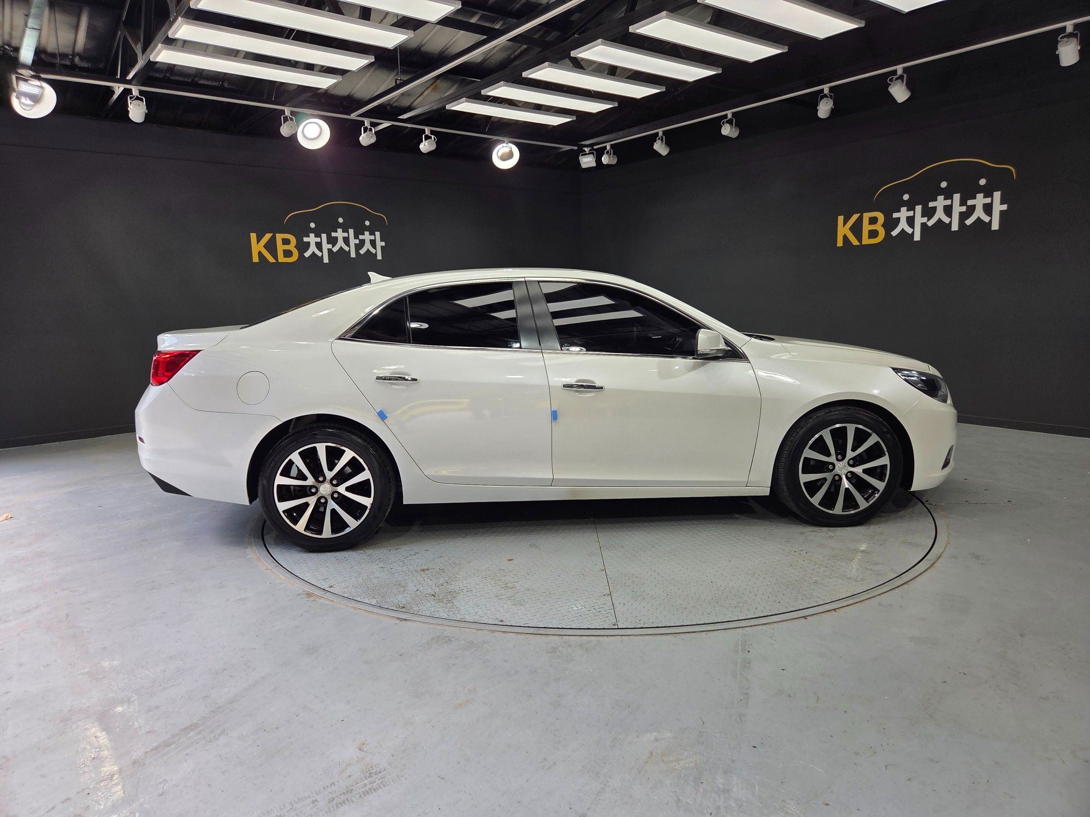 DAEWOO MALIBU 2014