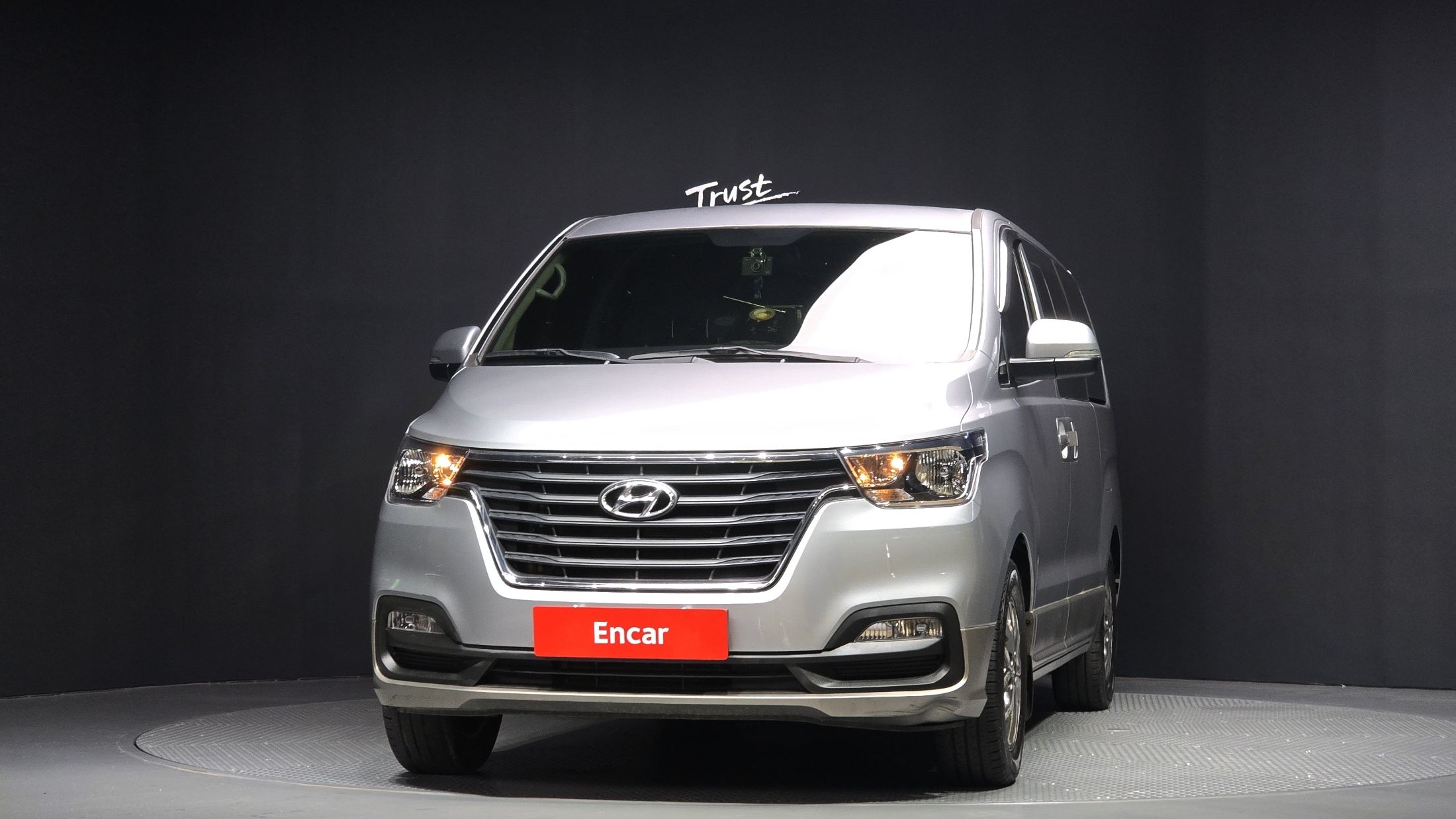 HYUNDAI STAREX GRAND 2020