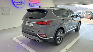 HYUNDAI SANTAFE TM 2019