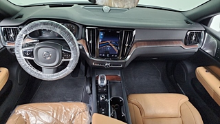 VOLVO S60 2021