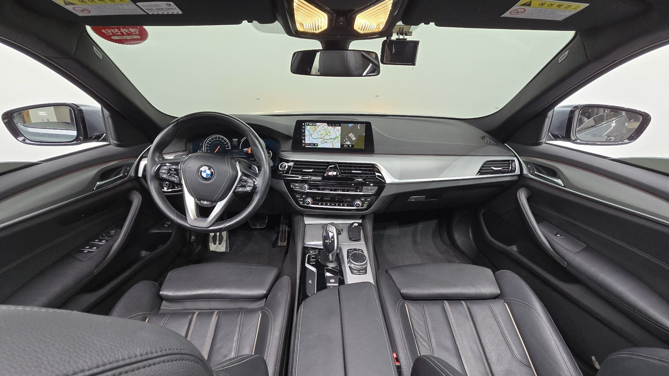 BMW 5-SERIES G30 2017