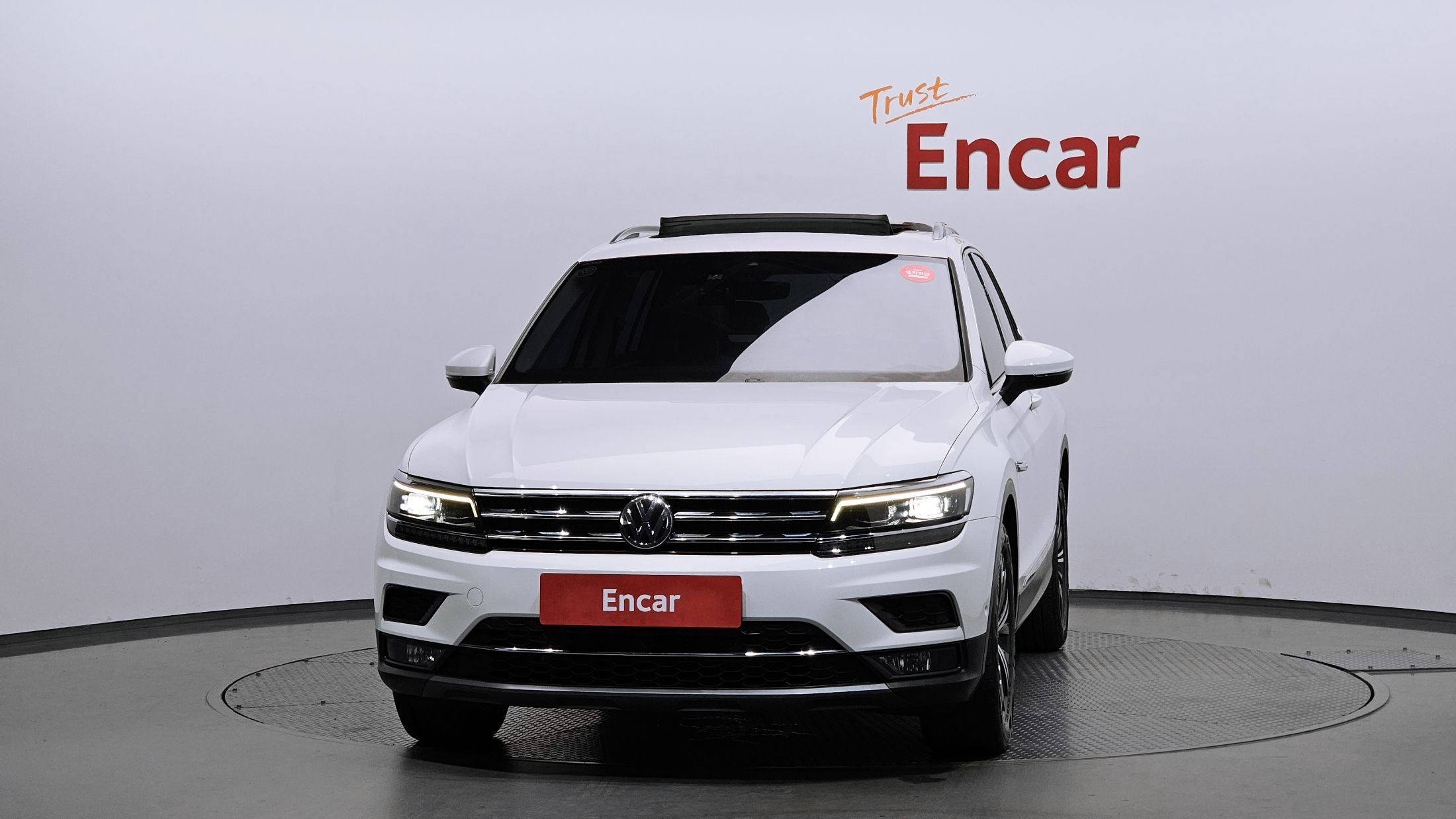 VOLKSWAGEN TIGUAN 2018