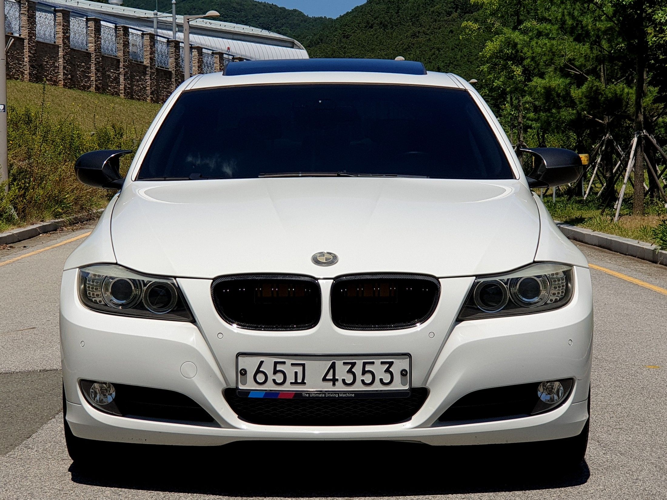 BMW 3-SERIES E90 2009
