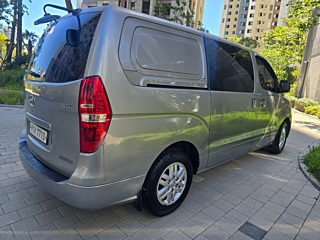 HYUNDAI STAREX GRAND 2016