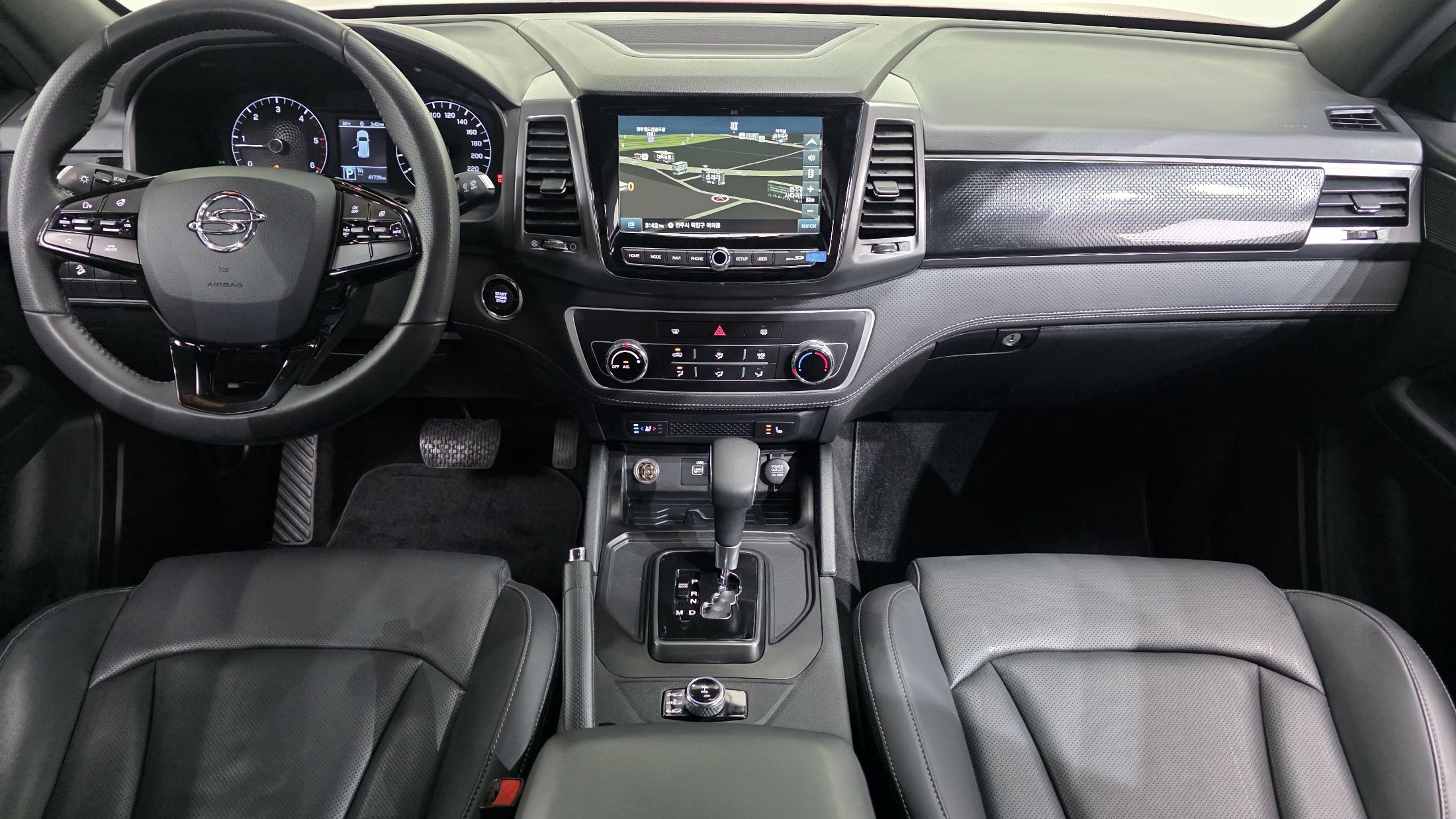 SSANGYONG REXTON SPORTS CAR 2022