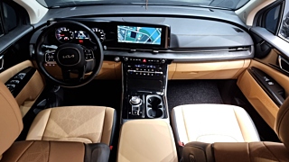 KIA CARNIVAL 2023