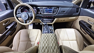 KIA CARNIVAL 2017