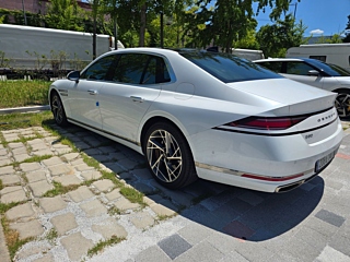 GENESIS G90 RS4 2023