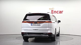 KIA CARNIVAL 2023