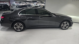 MERCEDES BENZ E-CLASS W213 2022
