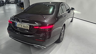 MERCEDES BENZ E-CLASS W213 2022