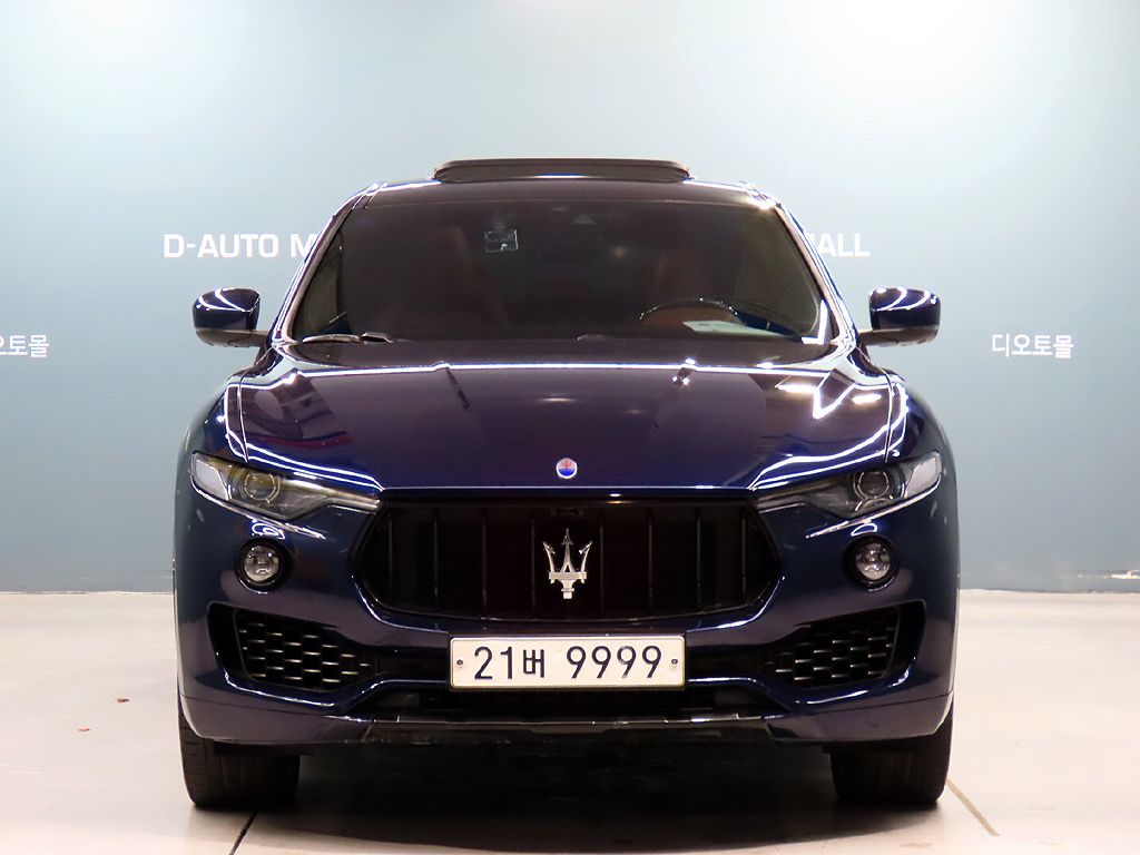MASERATI LEVANTE 2017