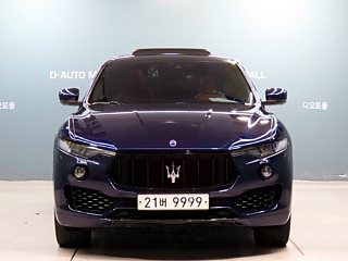 MASERATI LEVANTE 2017