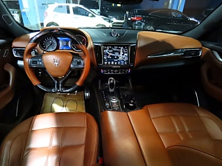 MASERATI LEVANTE 2017