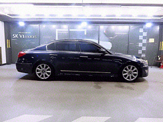 HYUNDAI GENESIS 2011
