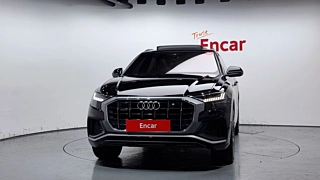 AUDI Q8 4M 2021