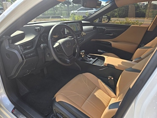 LEXUS ES300H 2024
