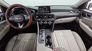 GENESIS G70 2018