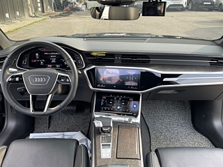 AUDI A7 4K 2021