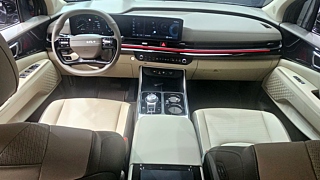 KIA CARNIVAL 2025