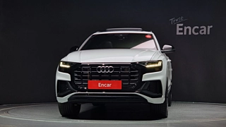 AUDI Q8 4M 2023