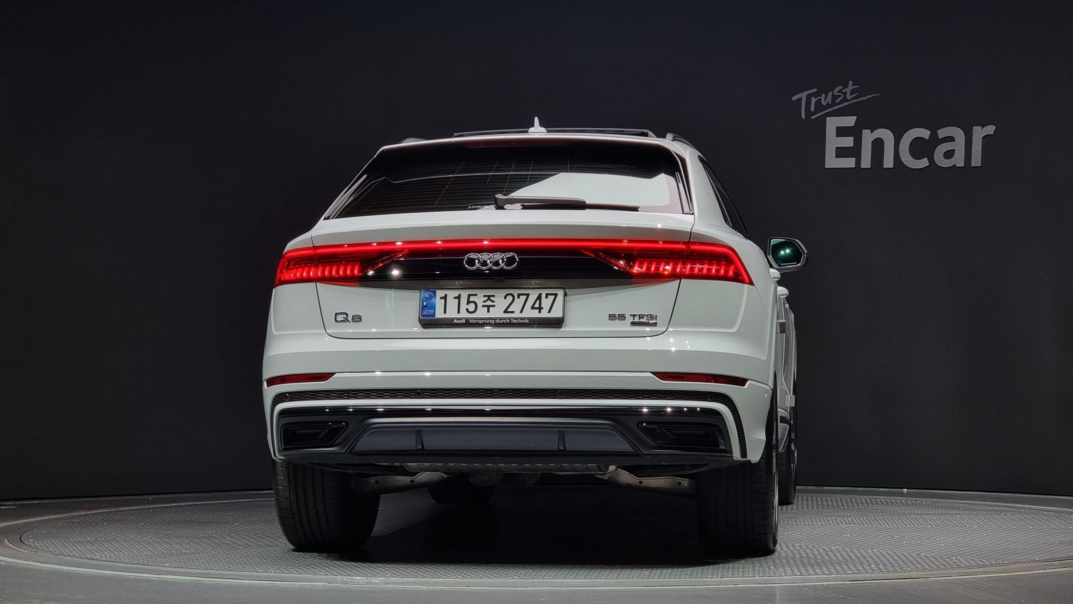 AUDI Q8 4M 2023