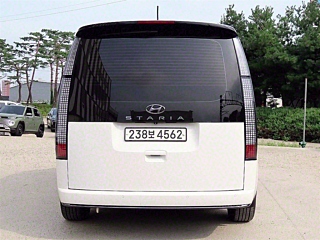 HYUNDAI STARIA 2021