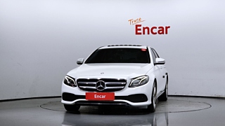 MERCEDES BENZ E-CLASS W213 2016