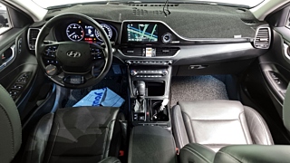 HYUNDAI GRANDEUR IG 2017