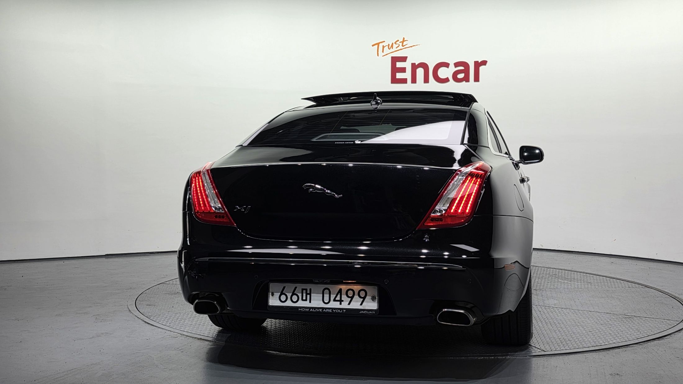 JAGUAR XJ 2013