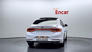 HYUNDAI GRANDEUR IG HYBRID 2017