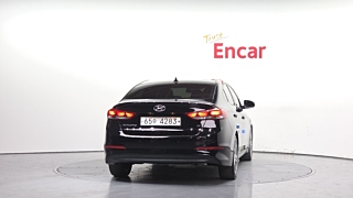 HYUNDAI AVANTE AD 2017